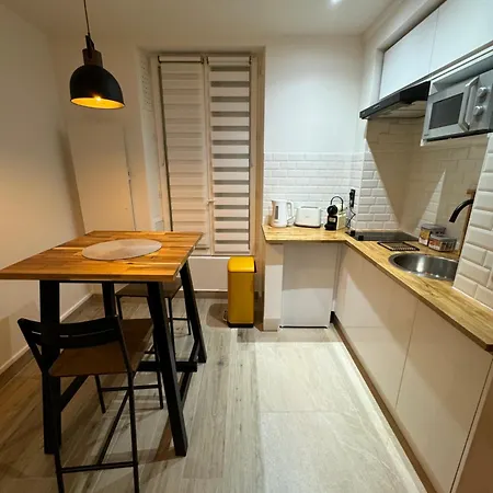 Apartment Moderne Au Centre-ville Saint-Denis (Seine-Saint-Denis)